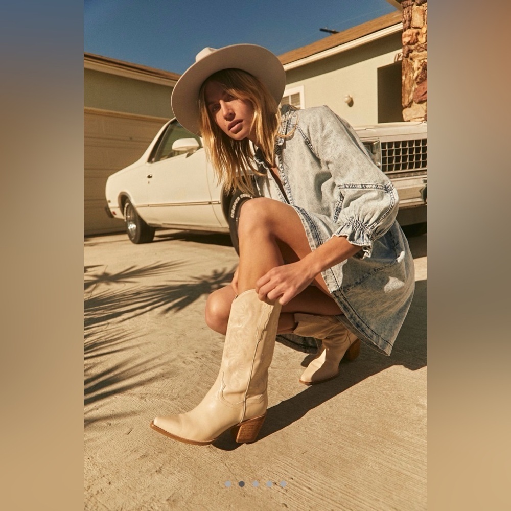 New without box Jeffrey Campbell Dagget Western Boots Color Latte Size 10 - Picture 3 of 6